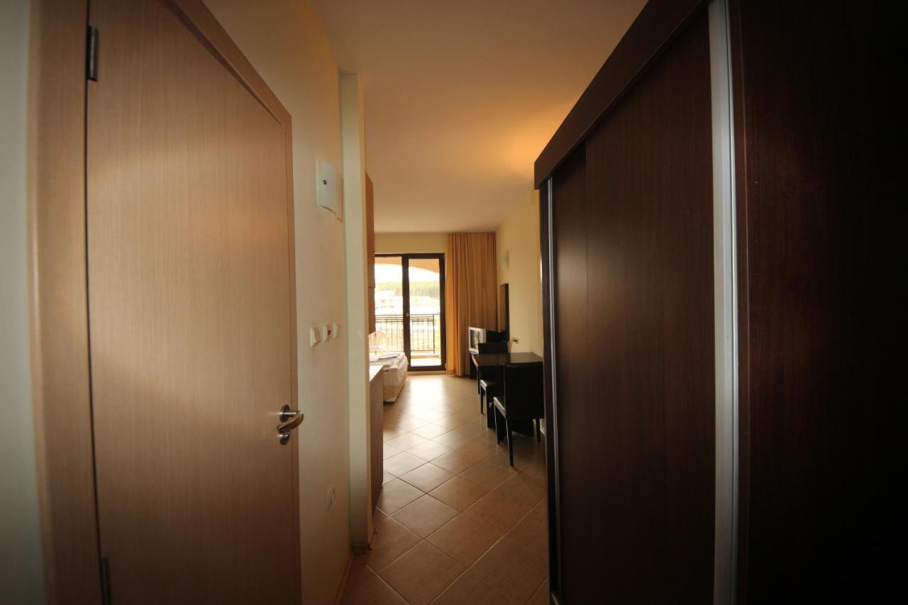 Menada Nestinarka Apartments Царево Екстер'єр фото